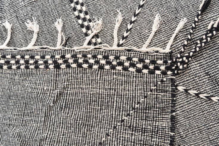 Detail image of 7' 4 x 9' 9 Hand Knotted Moroccan Wool Rug