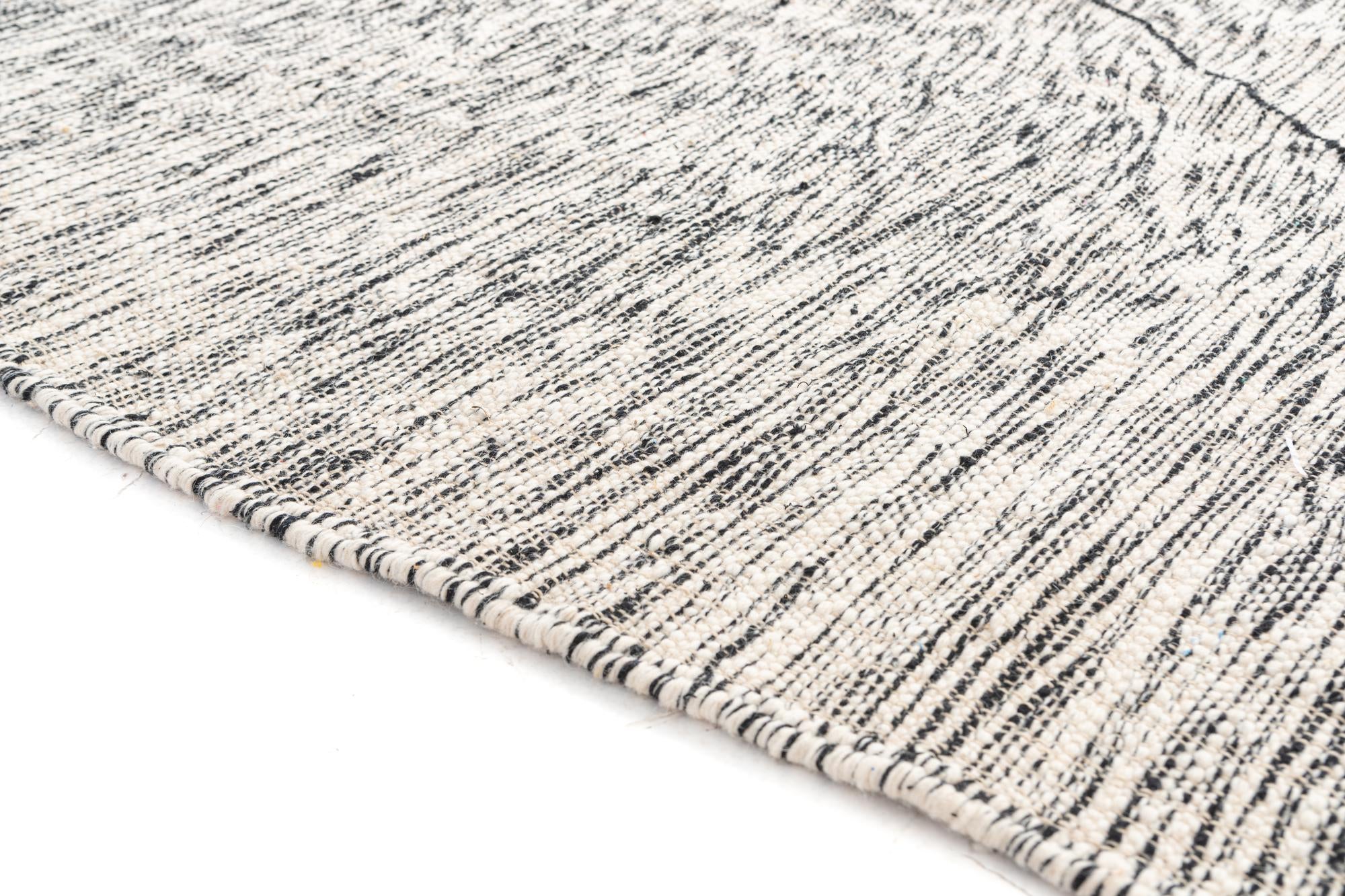 275cm x 385cm Hand Knotted Moroccan Wool Rug