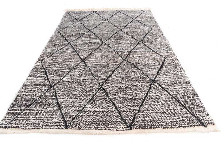 6' 6 x 10' Hand Knotted Moroccan Wool Rug