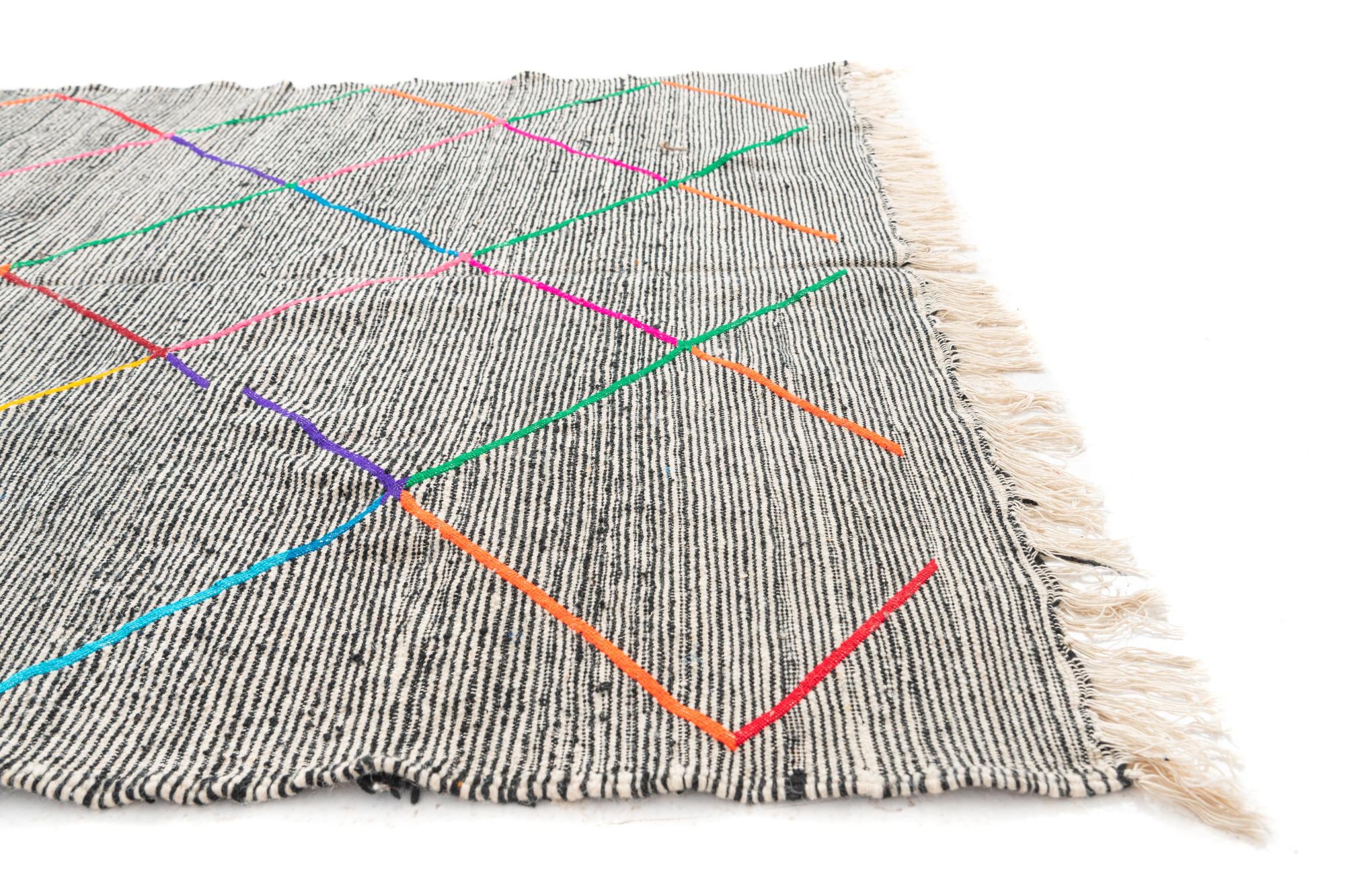 4' 9 x 7' 7 Hand Knotted Moroccan Wool Rug