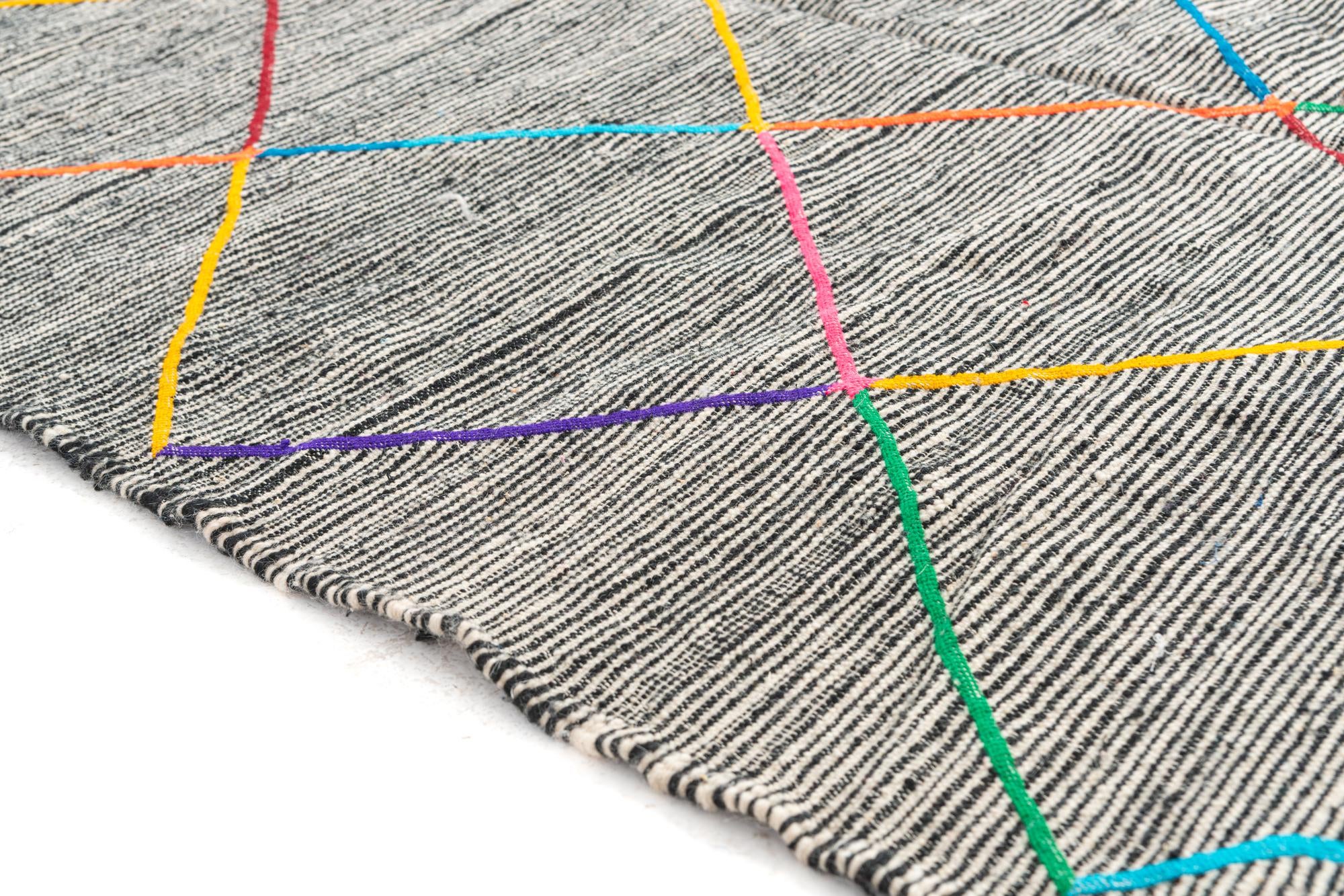 4' 9 x 7' 7 Hand Knotted Moroccan Wool Rug