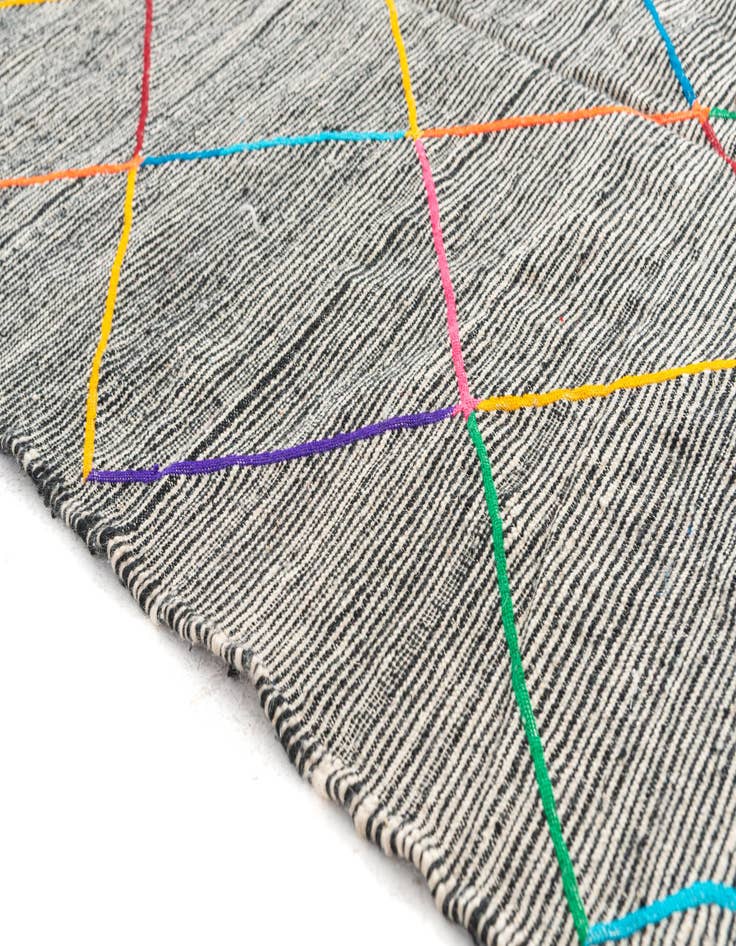 Detail image of 4' 9 x 7' 7  Hand Knotted Moroccan Wool Rug