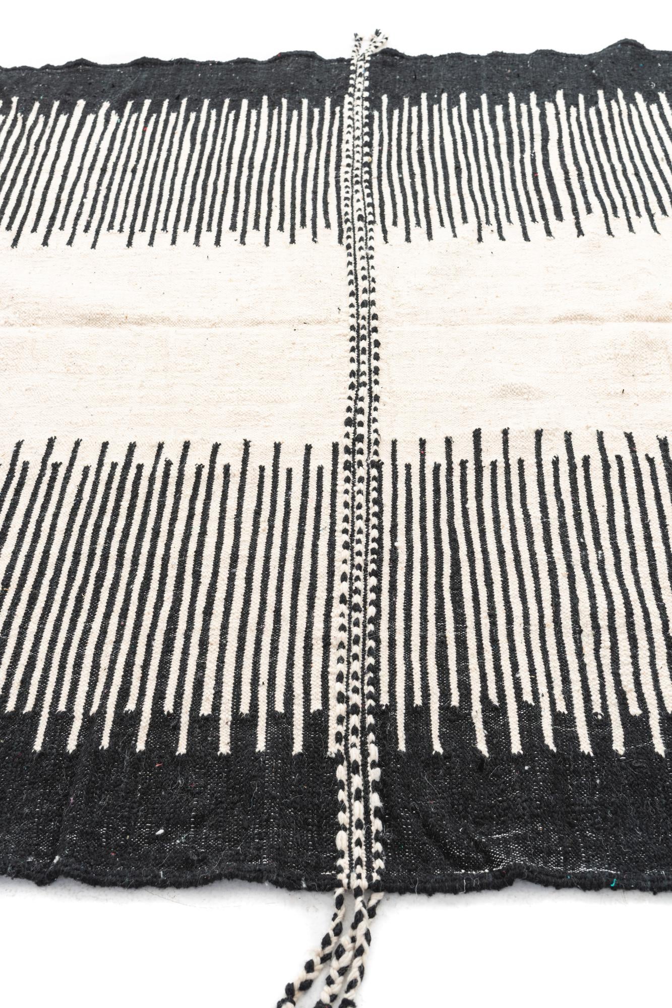 7' 4 x 11' 3 Hand Knotted Moroccan Wool Rug