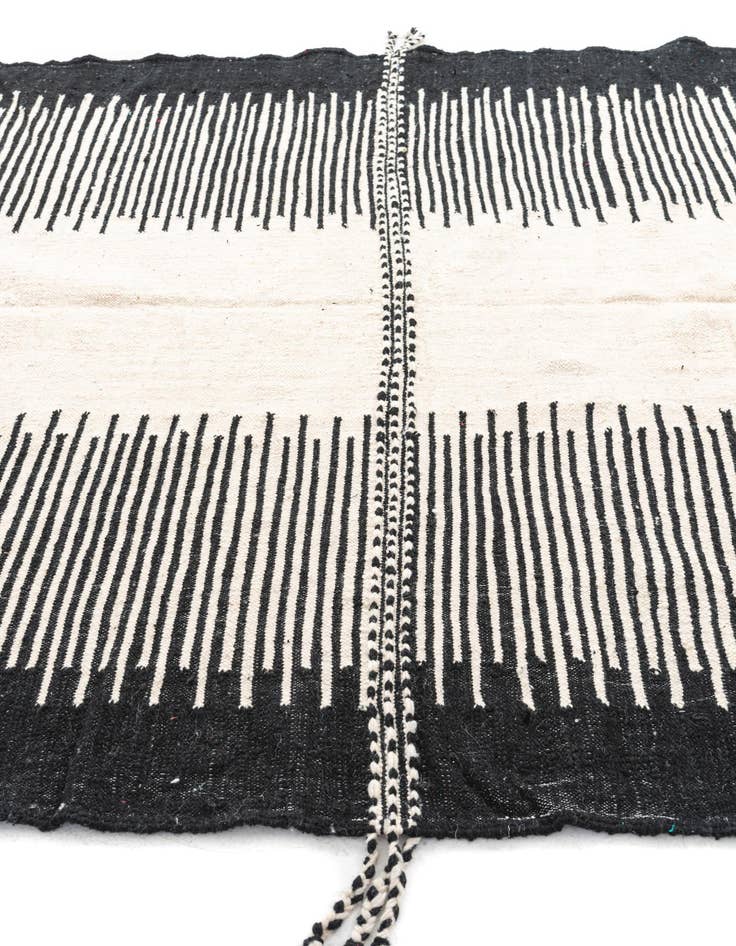 Detail image of 7' 4 x 11' 3  Hand Knotted Moroccan Wool Rug