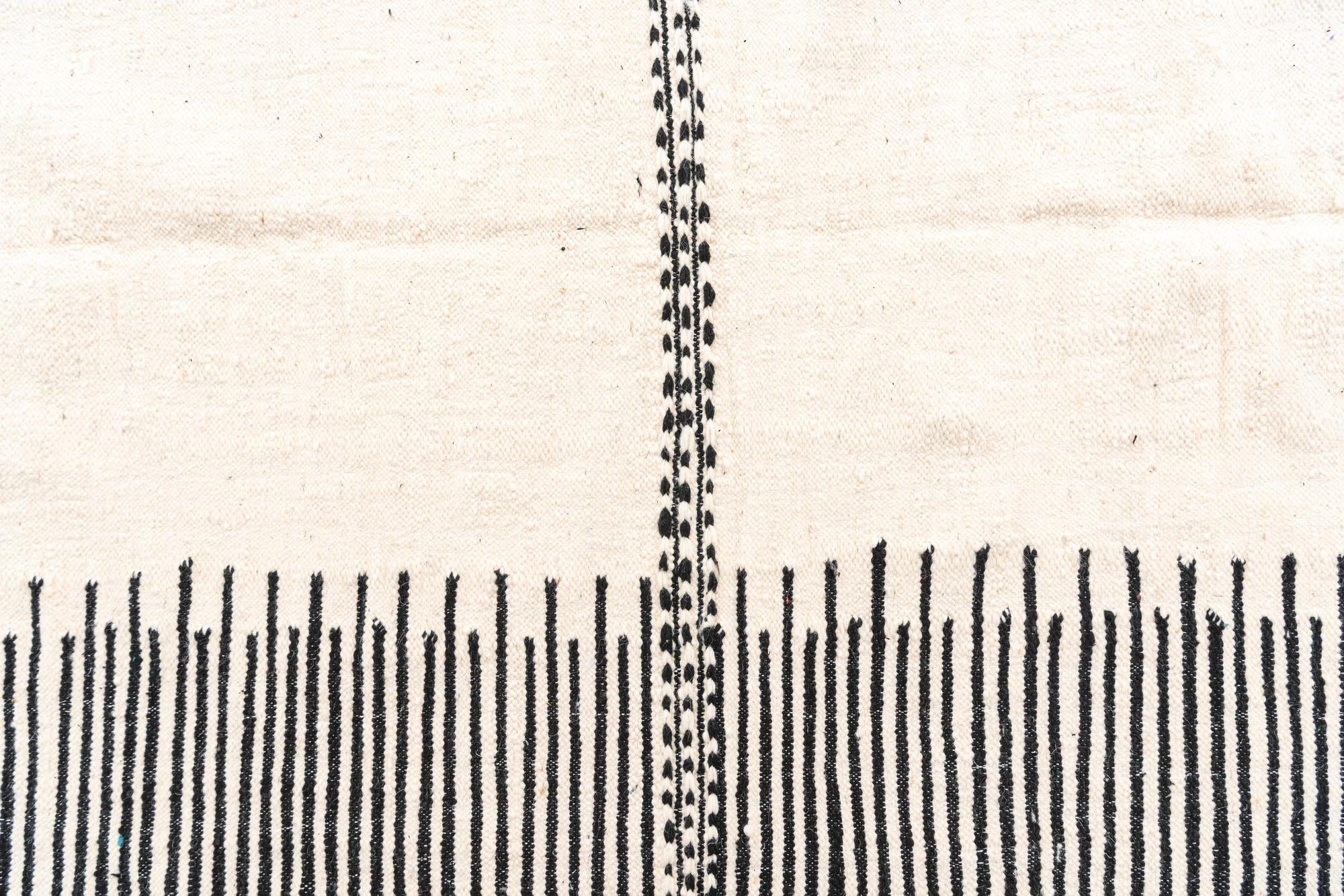 7' 4 x 11' 3 Hand Knotted Moroccan Wool Rug