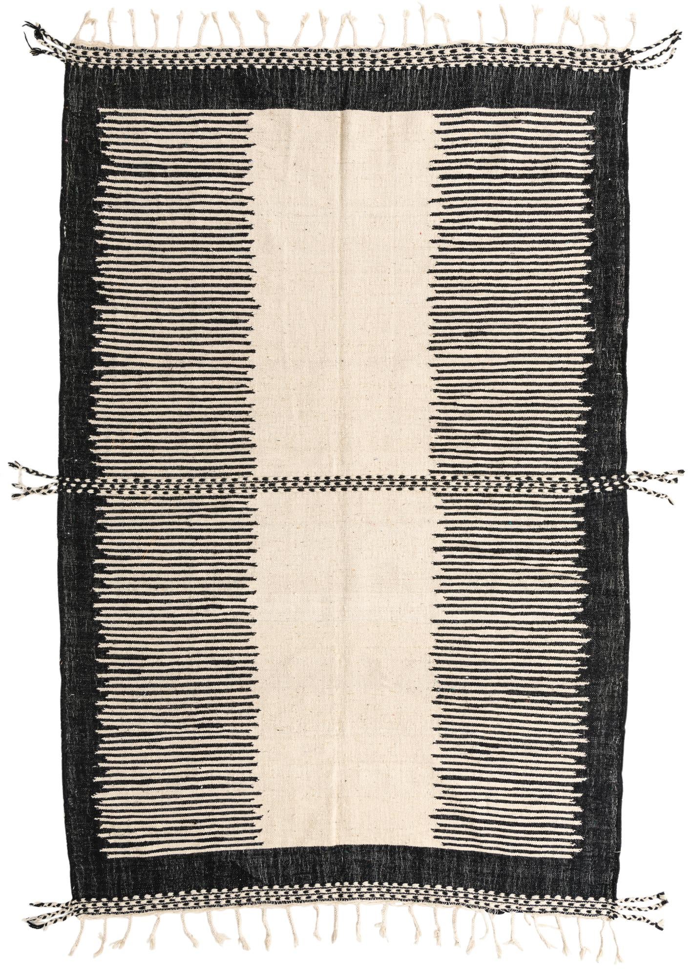 7' x 10' 5 Hand Knotted Moroccan Wool Rug