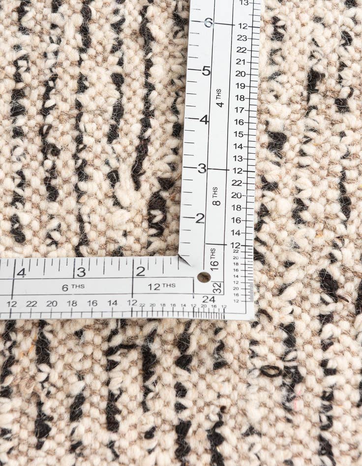 Detail image of 6' 9 x 9' 7  Hand Knotted Moroccan Wool Rug