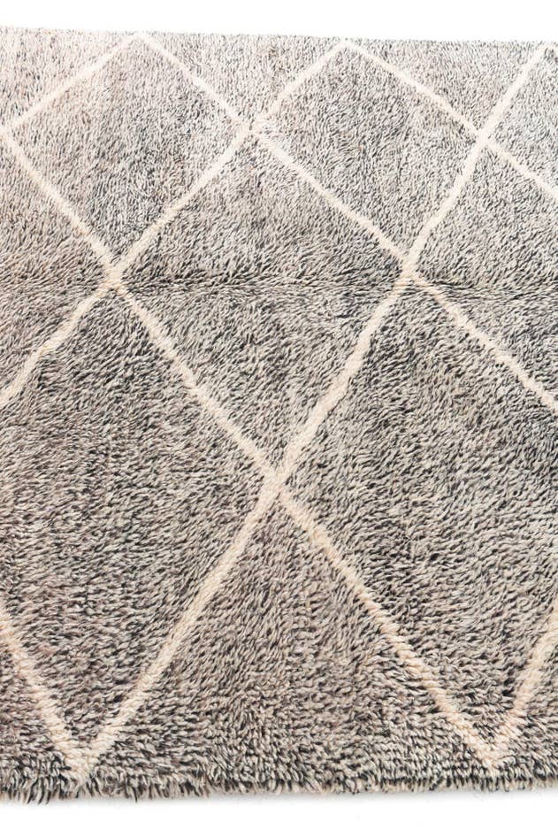 Detail image of 6' 3 x 9' Hand Knotted Moroccan Wool Rug
