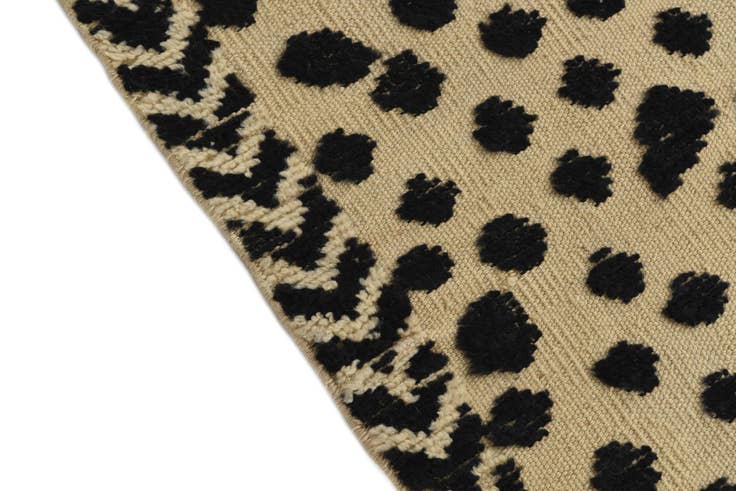 Detail image of 4' 3 x 6' Hand Knotted Moroccan Wool Rug