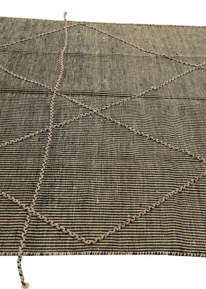 5' 6 x 7' 6 Hand Knotted Moroccan Wool Rug