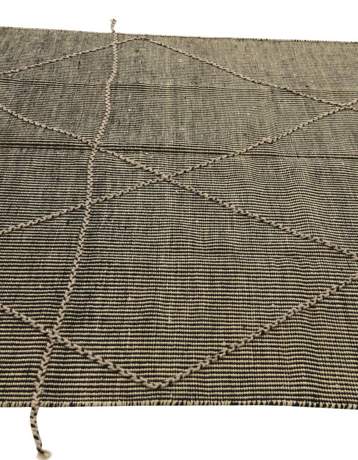 Detail image of 5' 6 x 7' 6  Hand Knotted Moroccan Wool Rug