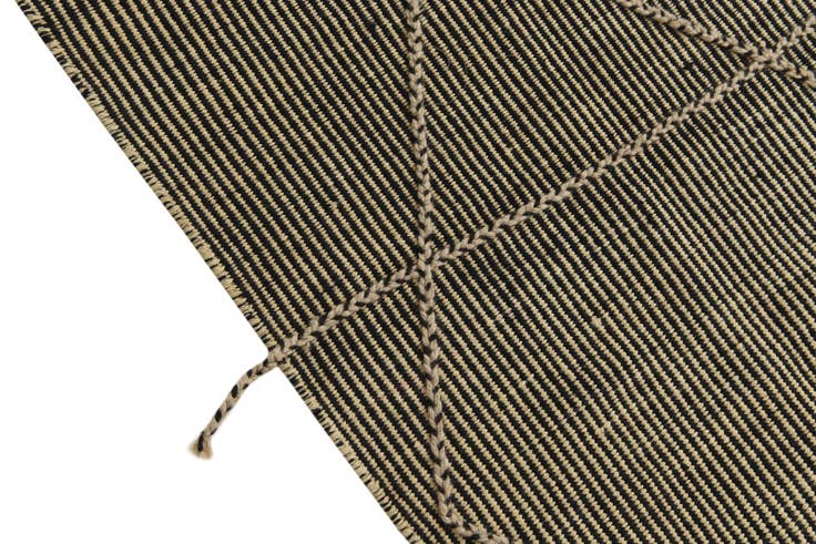 Detail image of 5' 6 x 7' 6 Hand Knotted Moroccan Wool Rug