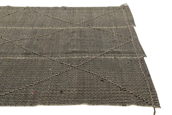 Detail image of 5' 10 x 9' 4 Hand Knotted Moroccan Wool Rug