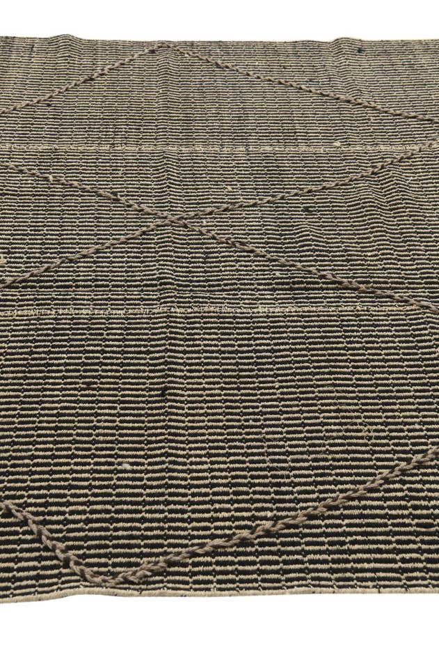 Detail image of 5' 10 x 9' 4 Hand Knotted Moroccan Wool Rug