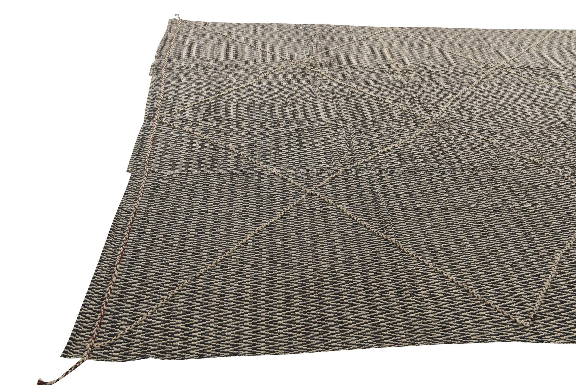 9' 9 x 14' 3 Hand Knotted Moroccan Wool Rug