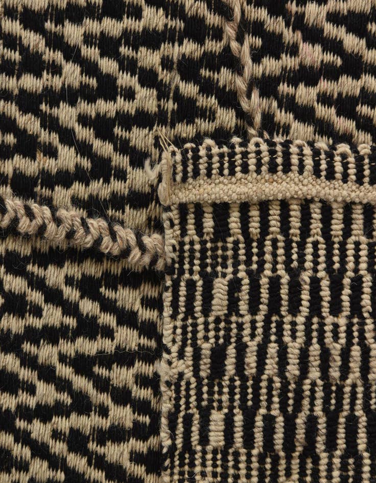 Detail image of 9' 6 x 14' 3  Hand Knotted Moroccan Wool Rug