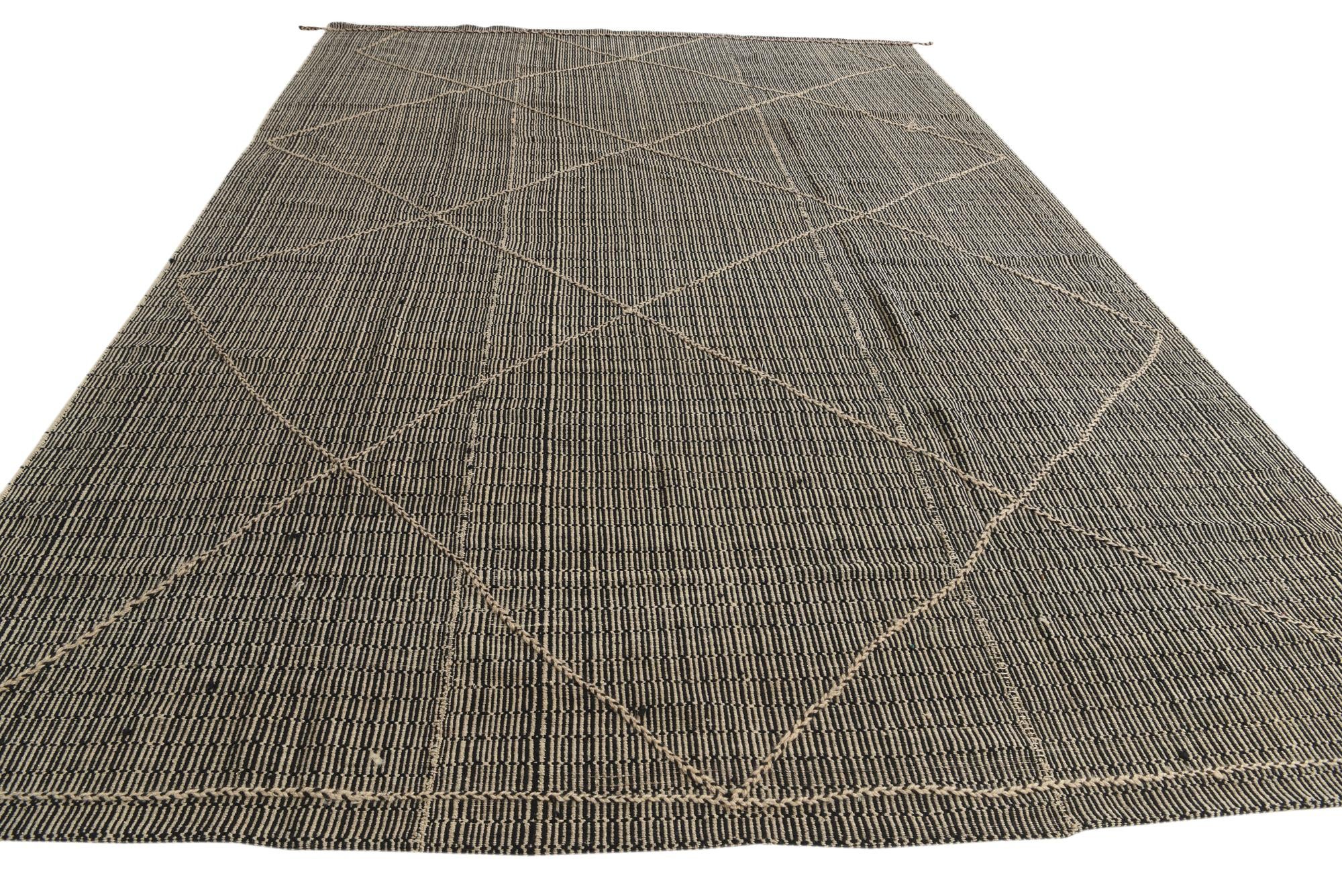 8' 7 x 12' 3 Hand Knotted Moroccan Wool Rug