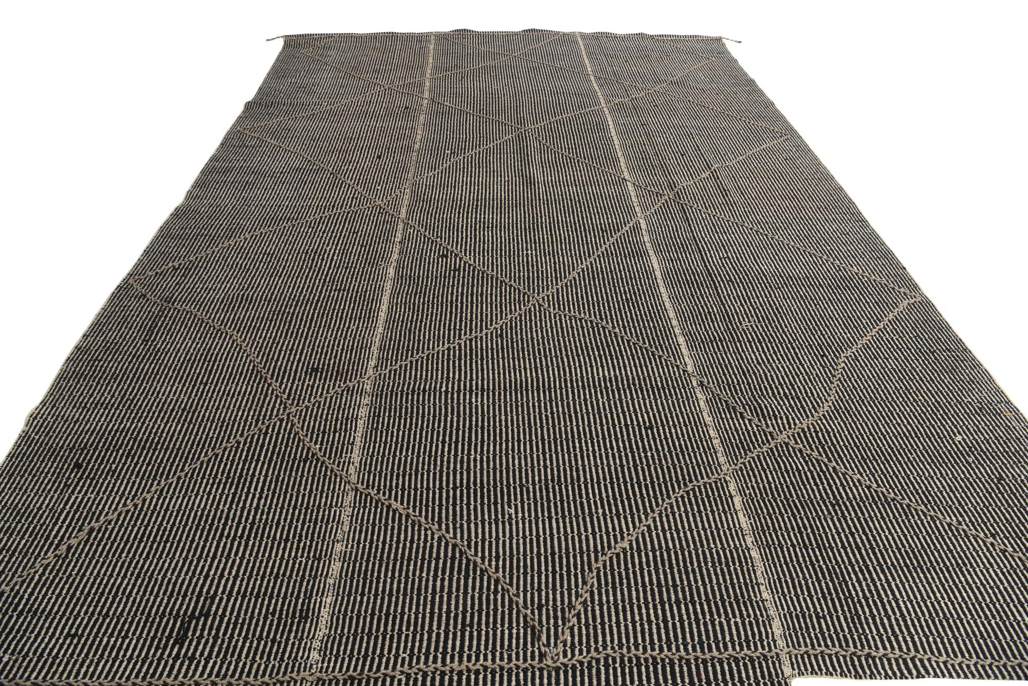 9' 5 x 14' 3 Hand Knotted Moroccan Wool Rug
