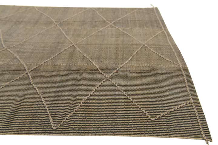 9' 1 x 10' Hand Knotted Moroccan Wool Rug