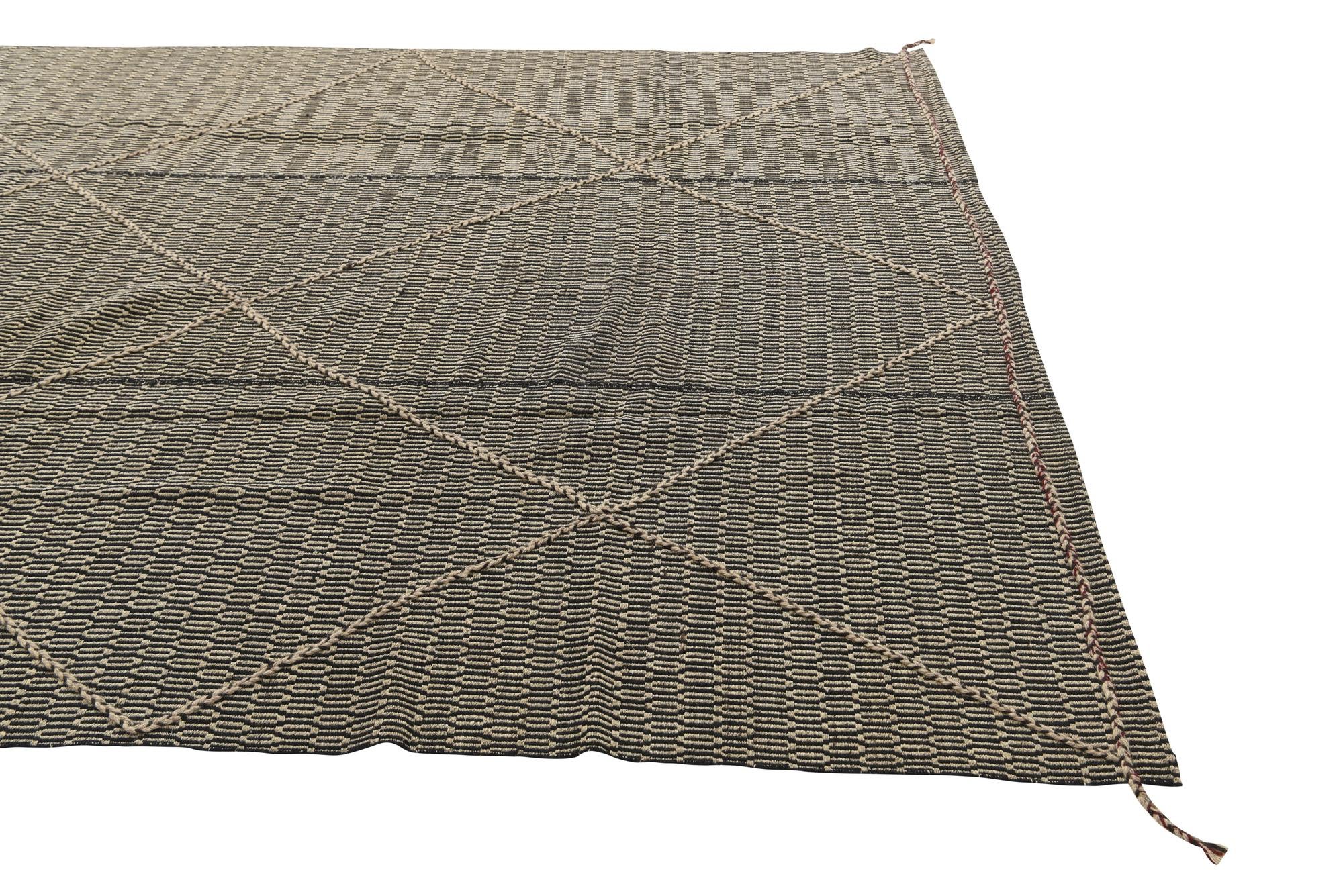 7' 9 x 9' 7 Hand Knotted Moroccan Wool Rug