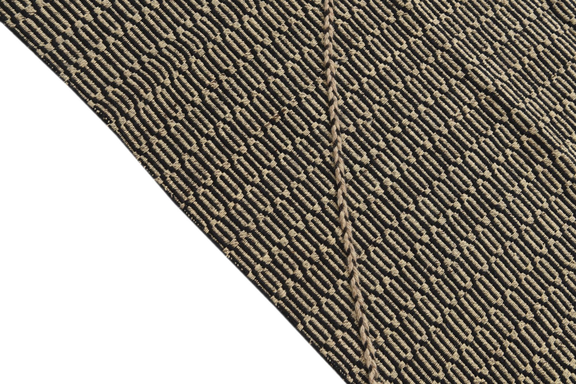 7' 9 x 9' 7 Hand Knotted Moroccan Wool Rug