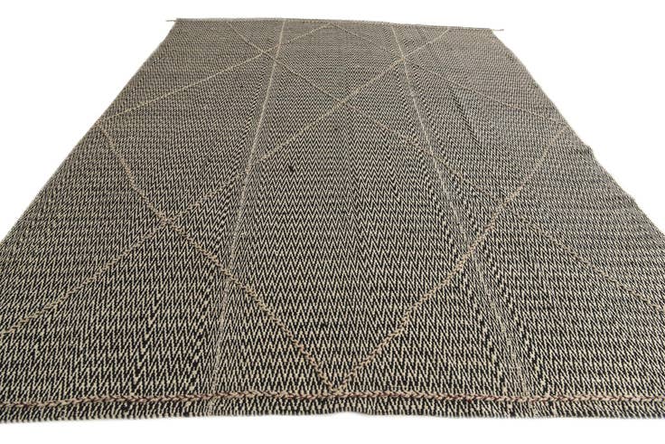 Detail image of 8' 9 x 12' 4 Hand Knotted Moroccan Wool Rug