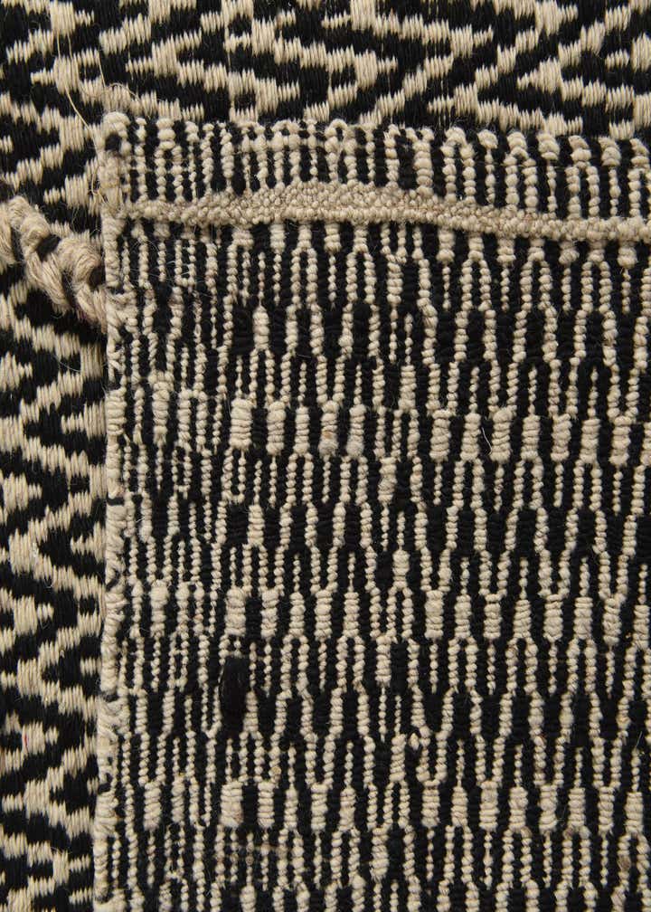 8' 9 x 12' 4 Hand Knotted Moroccan Wool Rug