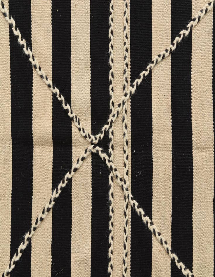 Detail image of 6' 8 x 9' 10  Hand Knotted Moroccan Wool Rug