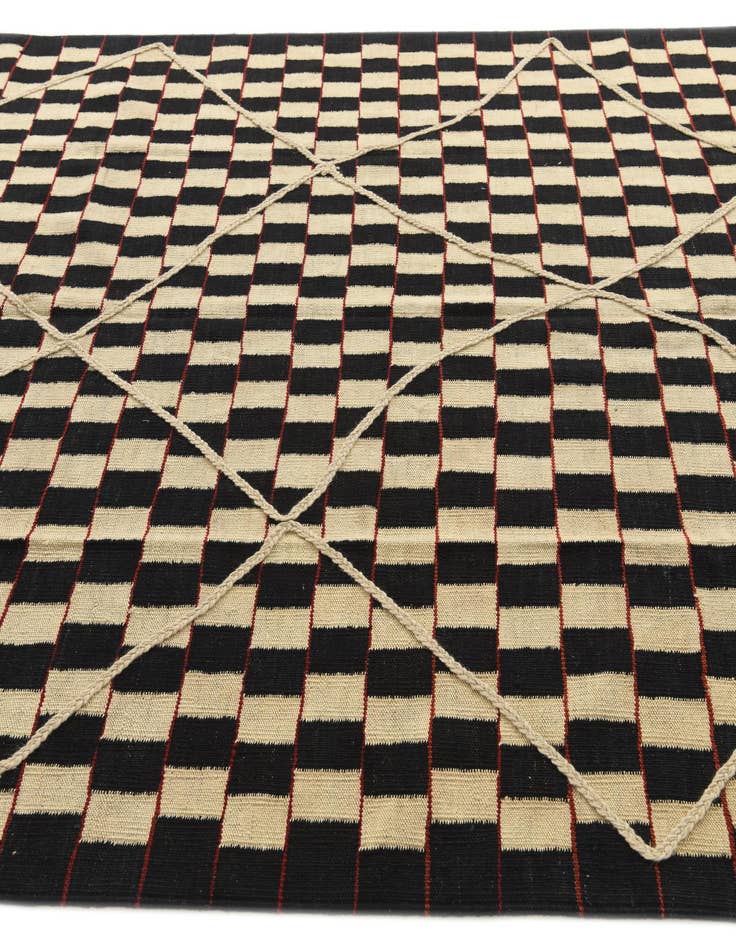 Detail image of 6' 7 x 9' 7  Hand Knotted Moroccan Wool Rug