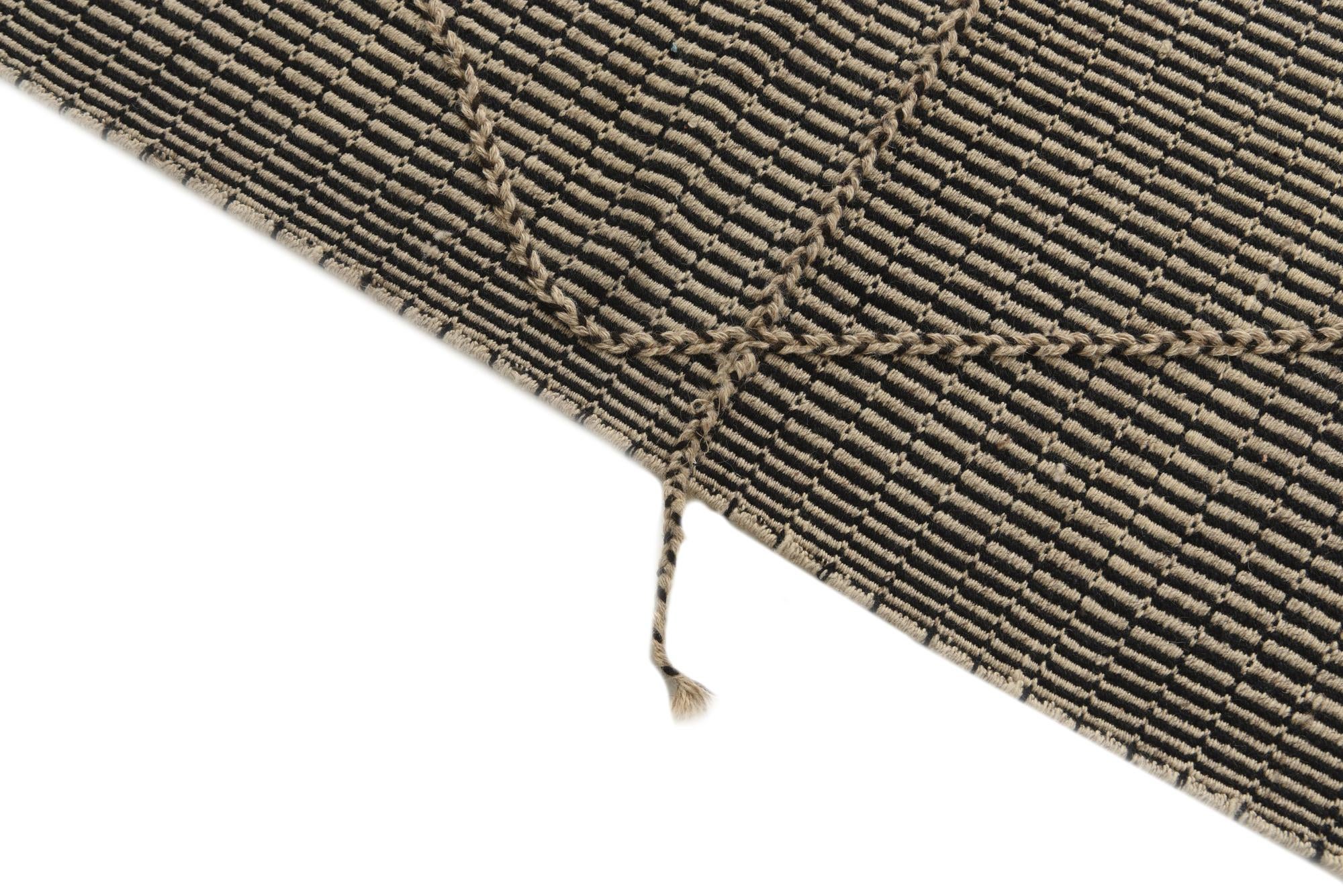 9' 6 x 14' 7 Hand Knotted Moroccan Wool Rug