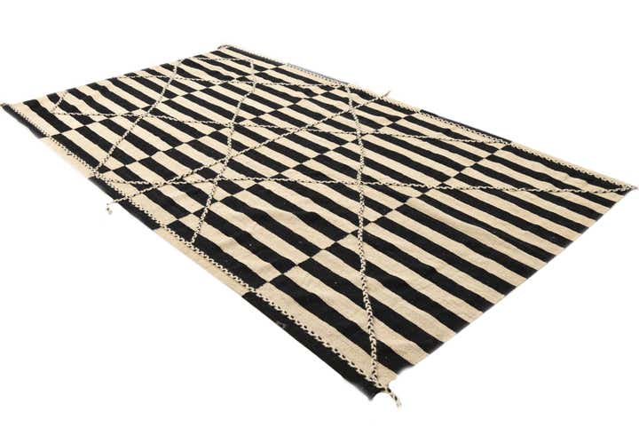 5' 10 x 10' 1 Hand Knotted Moroccan Wool Rug