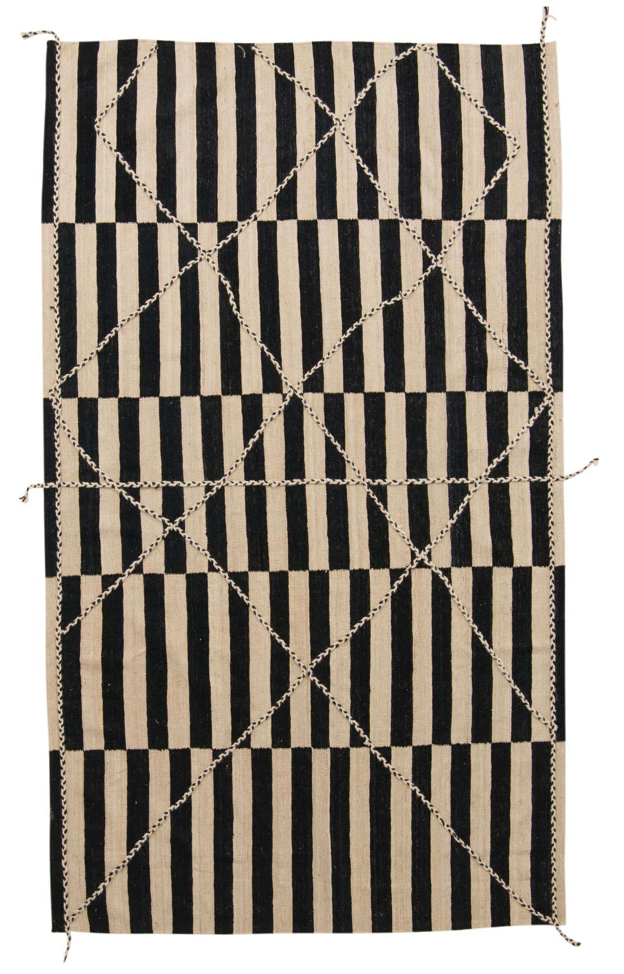 5' 10 x 10' 1 Hand Knotted Moroccan Wool Rug