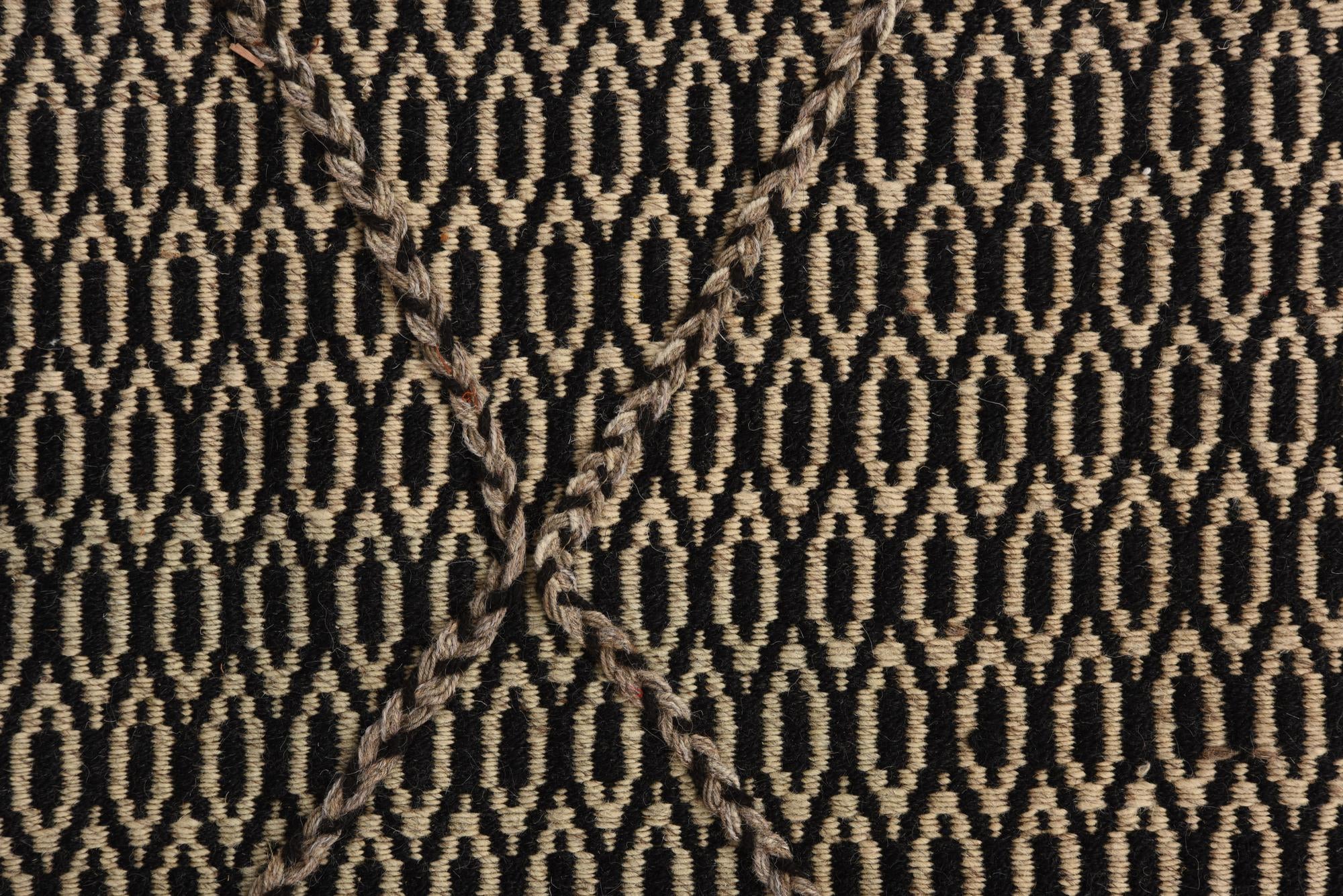 9' 7 x 14' 3 Hand Knotted Moroccan Wool Rug