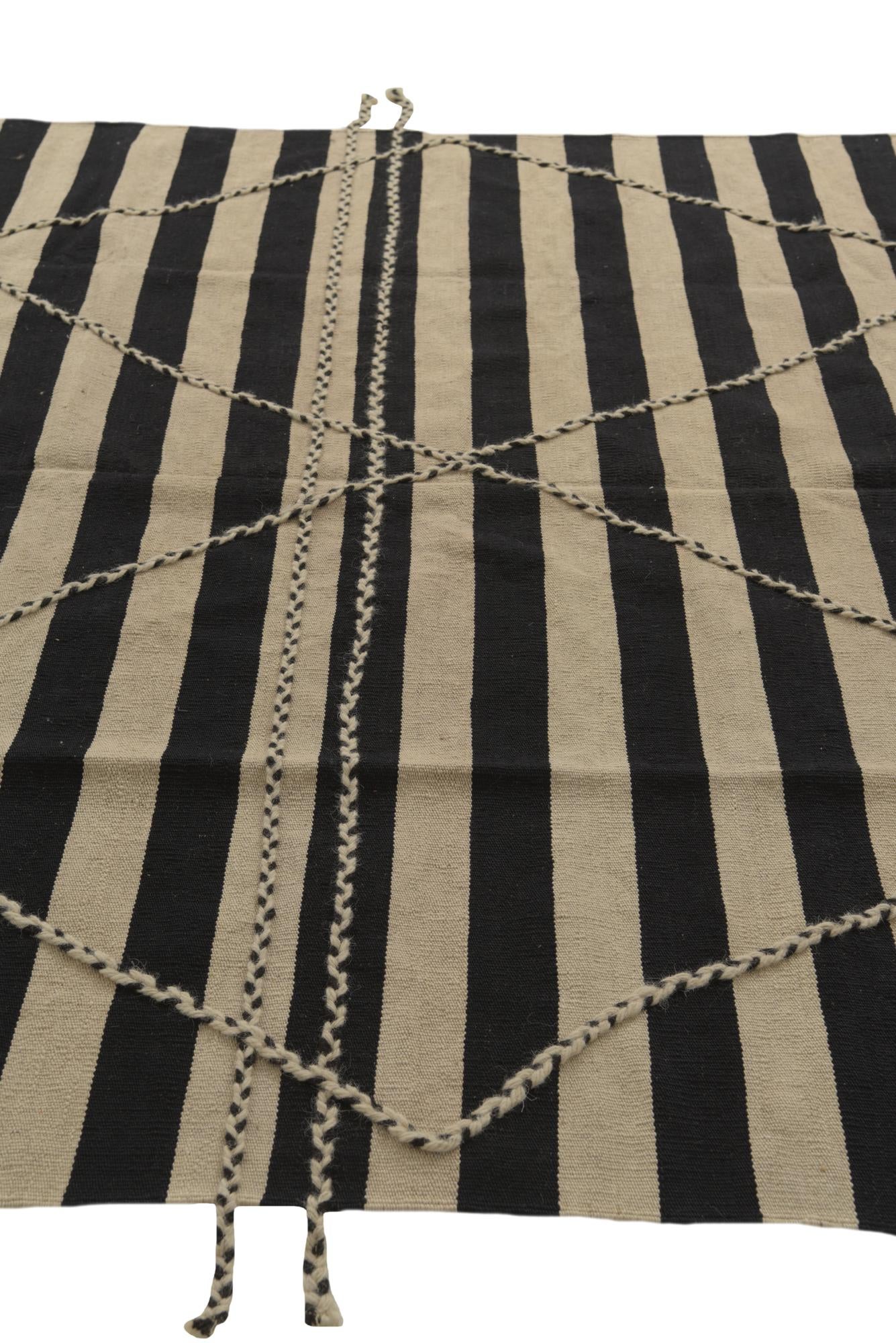 6' 8 x 9' 8 Hand Knotted Moroccan Wool Rug