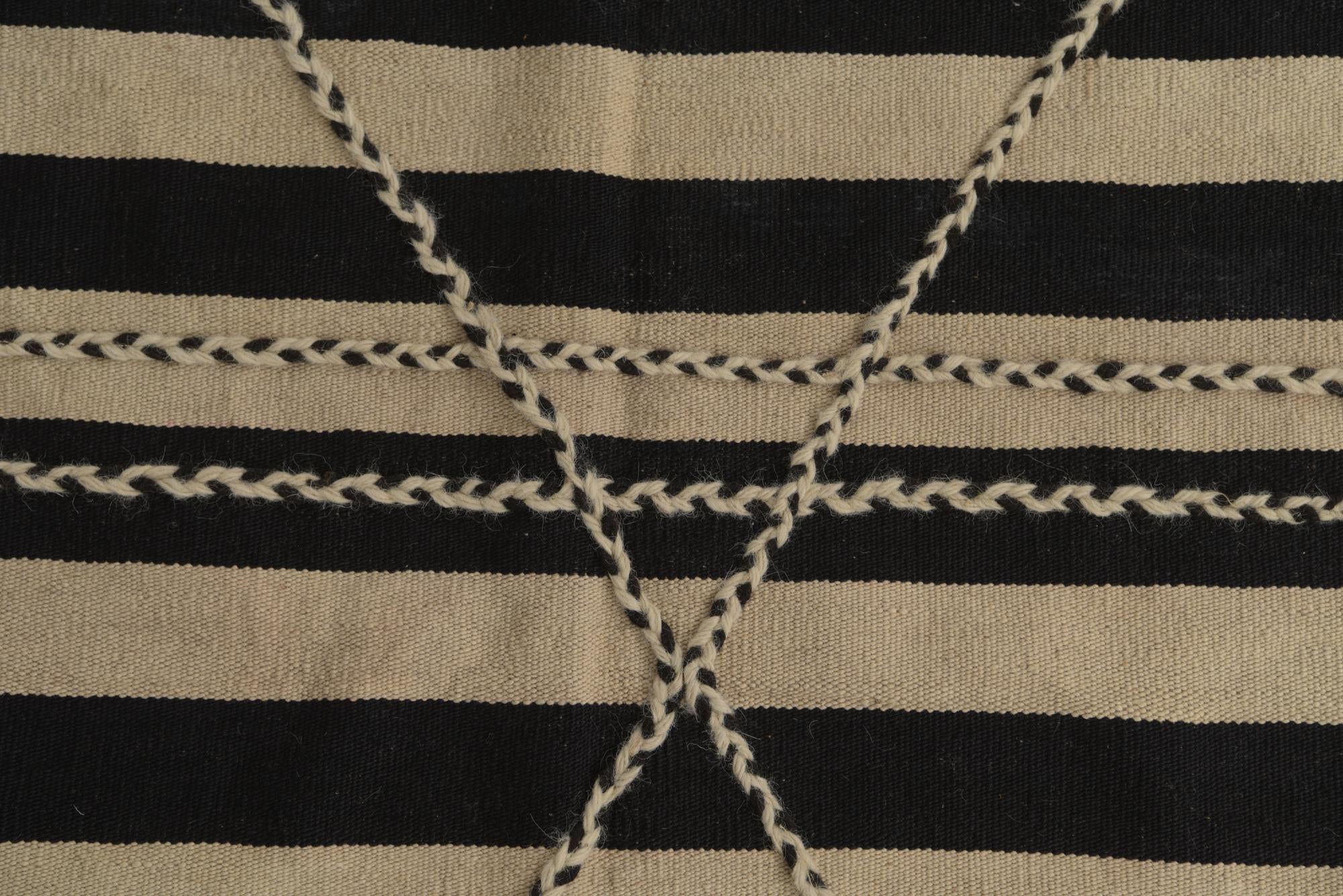 6' 8 x 9' 8 Hand Knotted Moroccan Wool Rug