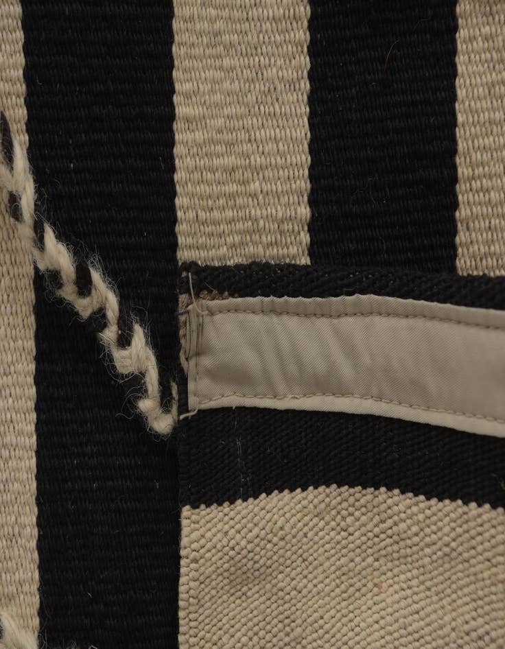 Detail image of 6' 8 x 9' 8  Hand Knotted Moroccan Wool Rug