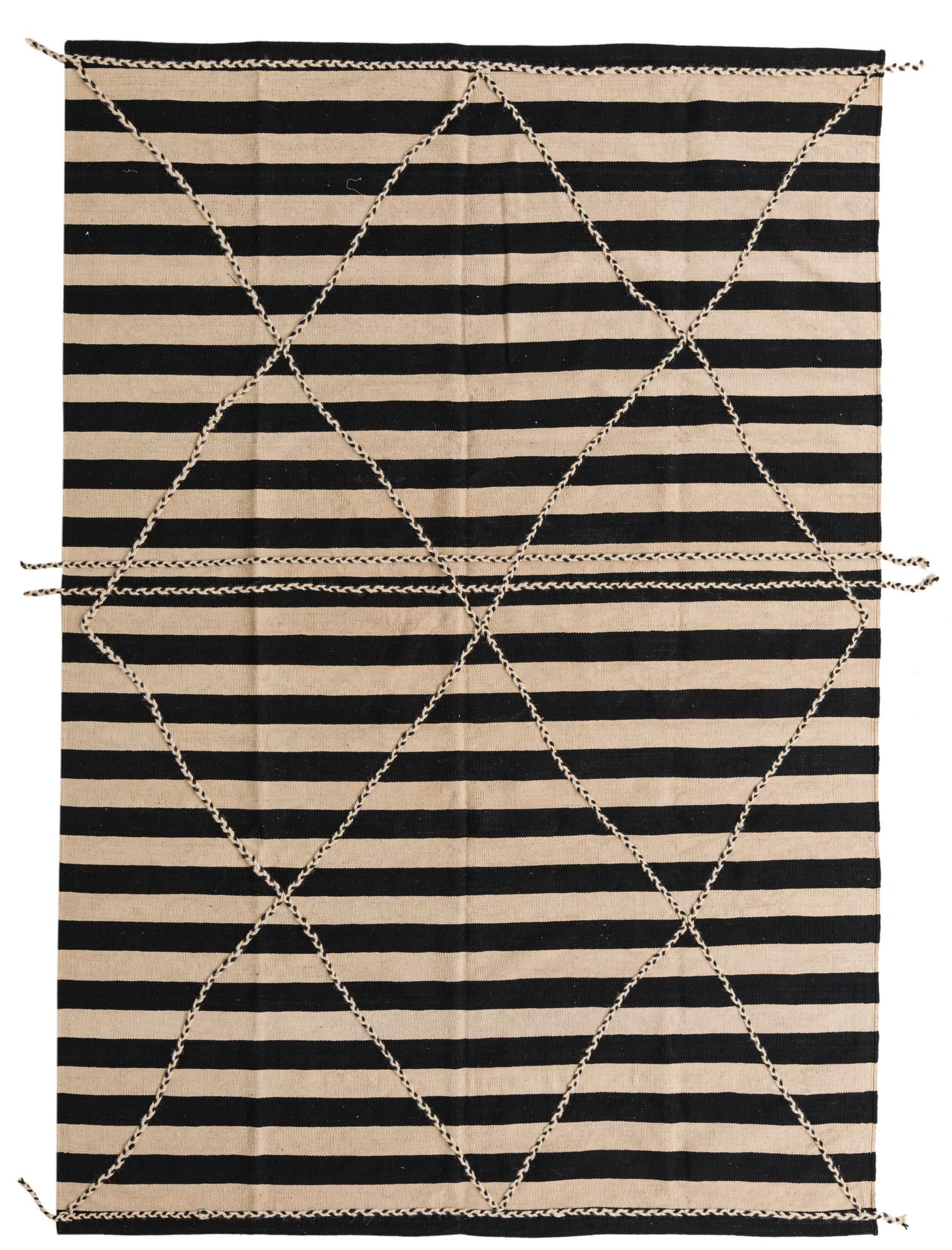 6' 8 x 9' 8 Hand Knotted Moroccan Wool Rug