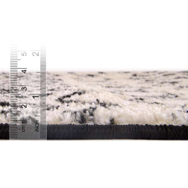 4' x 6' Moroccan Trellis Rug