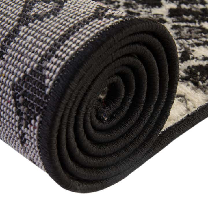 4' x 6' Moroccan Trellis Rug