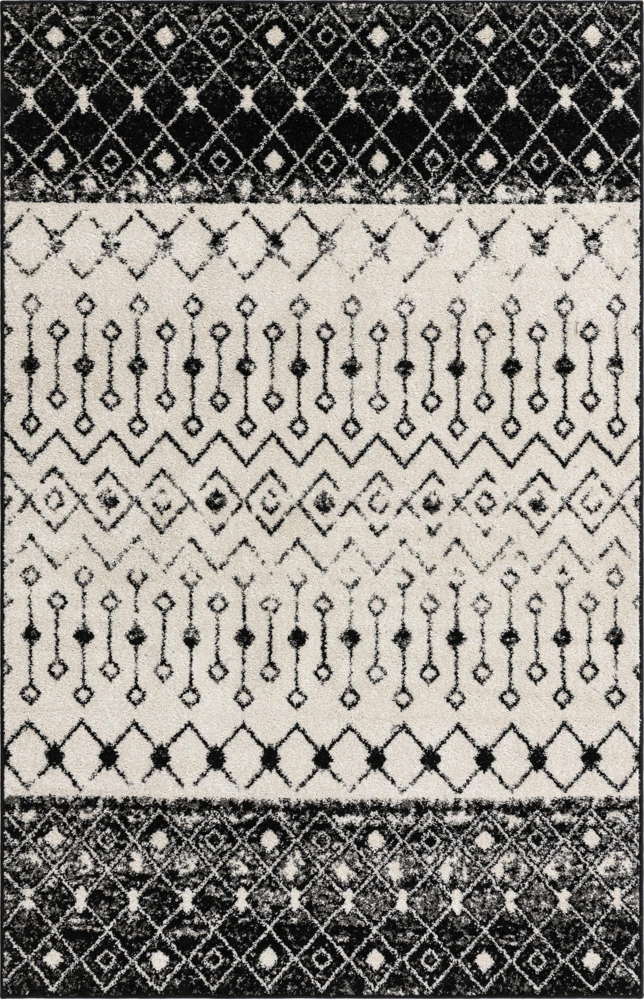 5' 3 x 8' Moroccan Trellis Rug