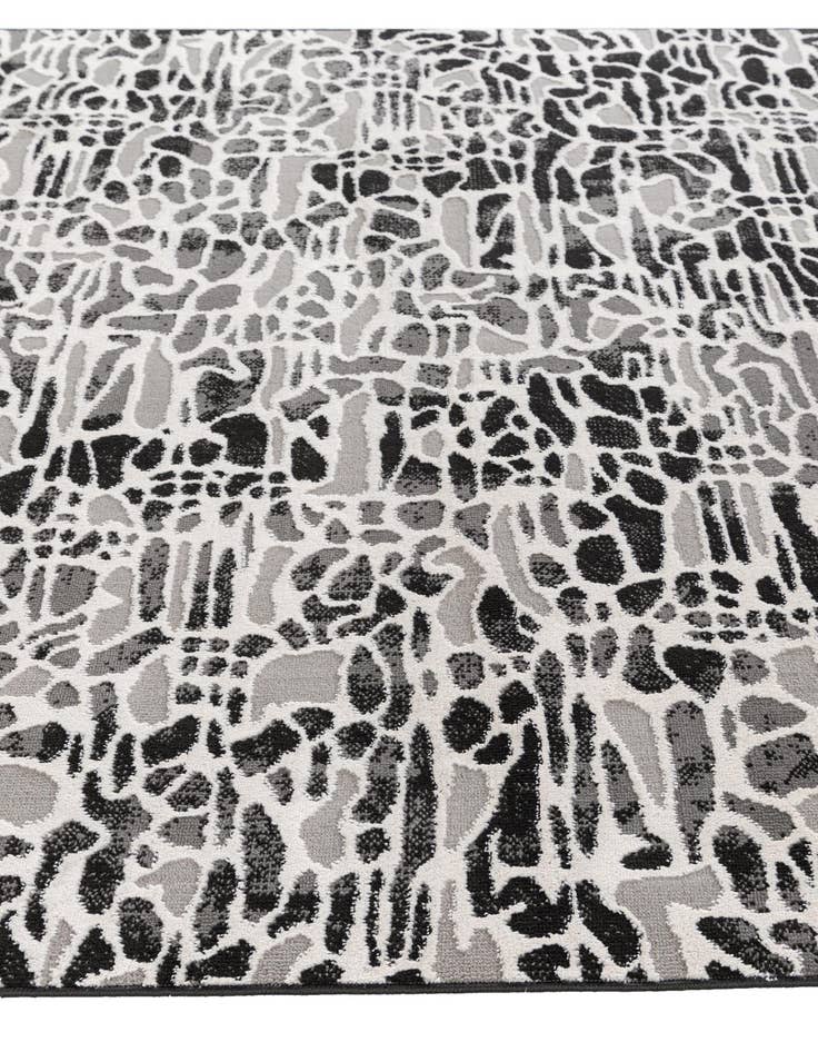 Detail image of 5' x 7' 4 Oasis Rug