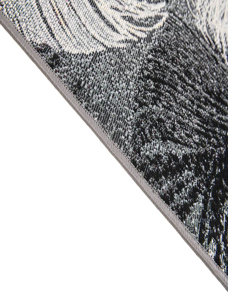 Detail image of 5' 2 x 7' 8 Easy-Clean Botanical Indoor / Outdoor Rug