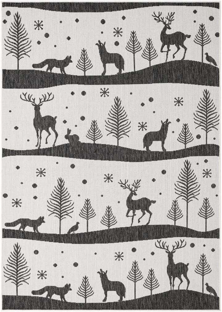 5' 3 x 8' Easy-Clean Holiday Indoor / Outdoor Rug