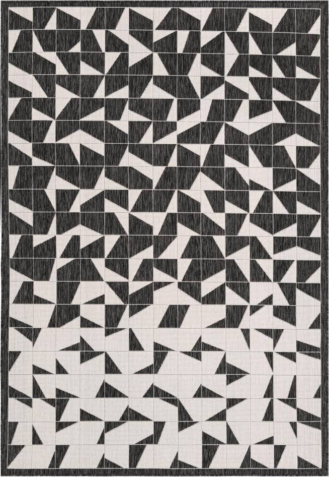 Detail image of 7' x 10' Easy-Clean Modern Indoor / Outdoor Rug