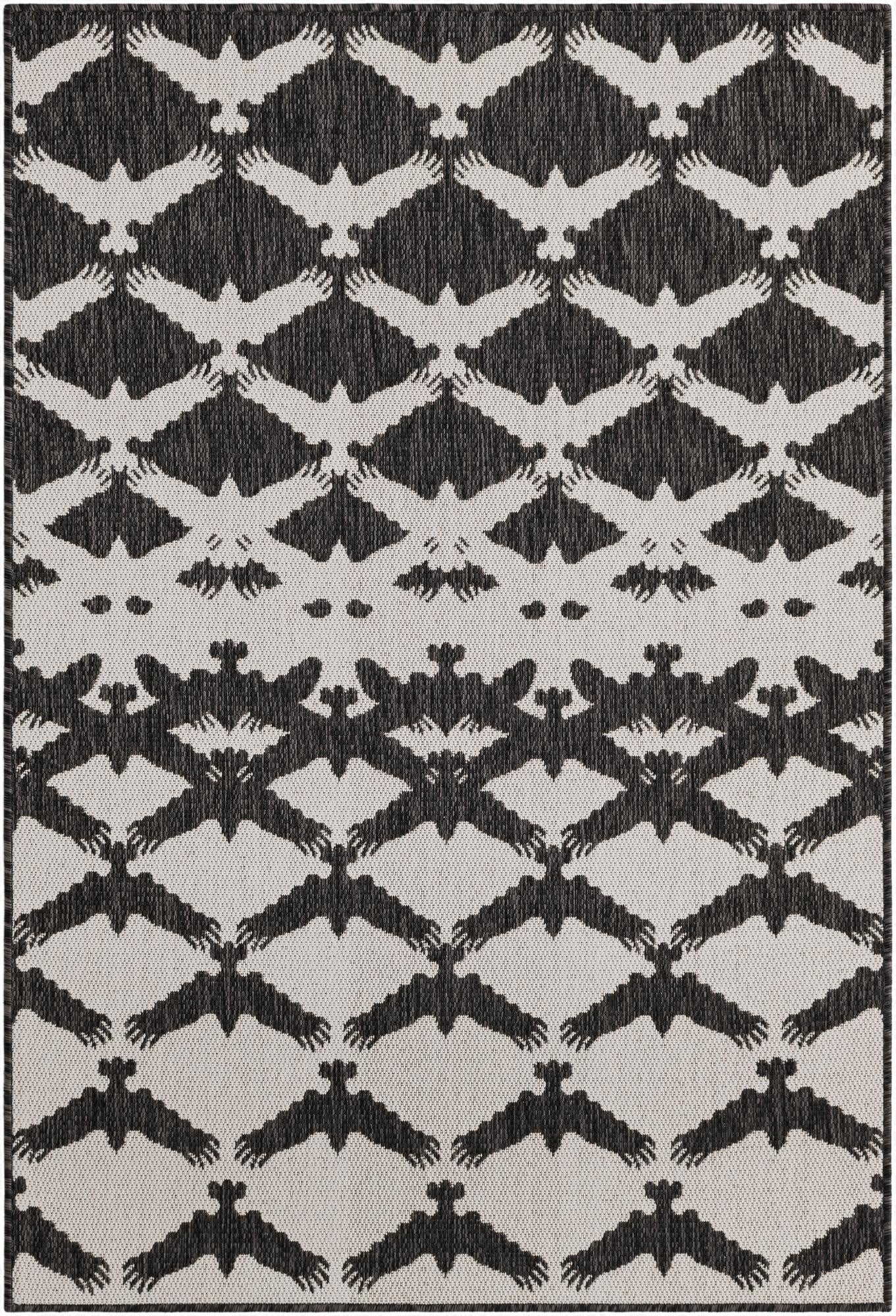 4' x 6'  Washable Modern Indoor / Outdoor Rug