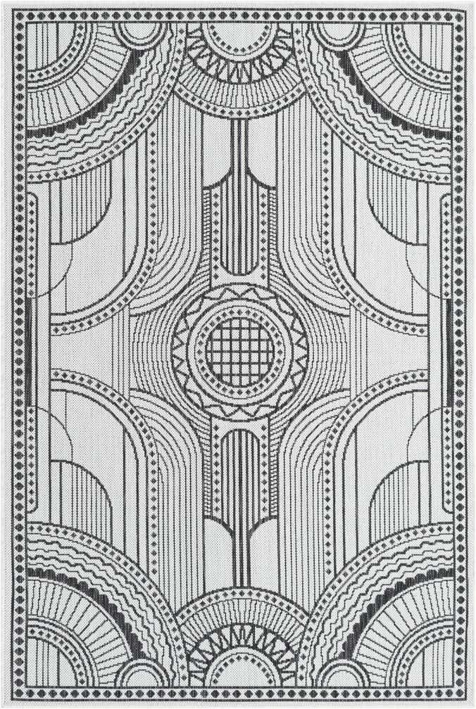 4' x 6' Easy-Clean Traditional Indoor / Outdoor Rug