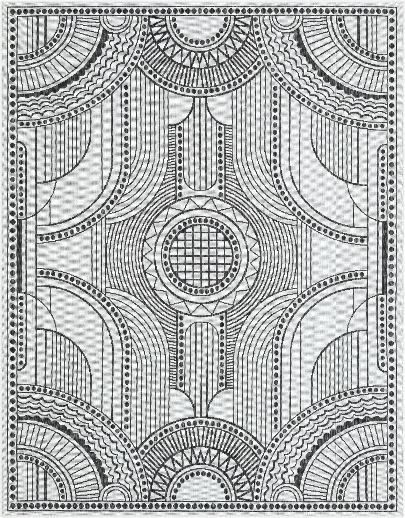 7' 10 x 10' Easy-Clean Traditional Indoor / Outdoor Rug