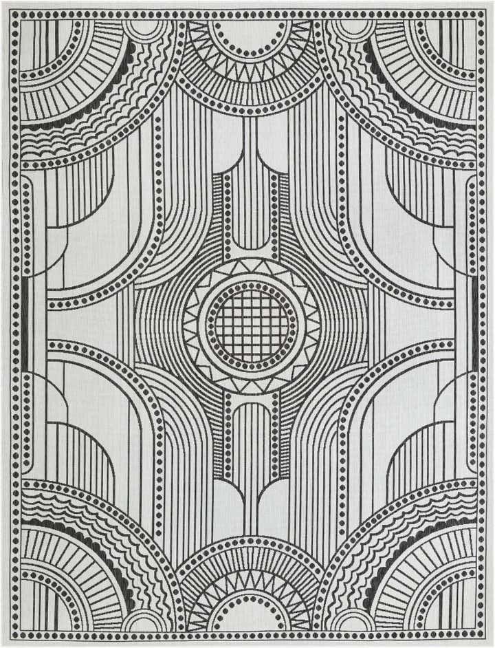 9' x 12' Easy-Clean Traditional Indoor / Outdoor Rug