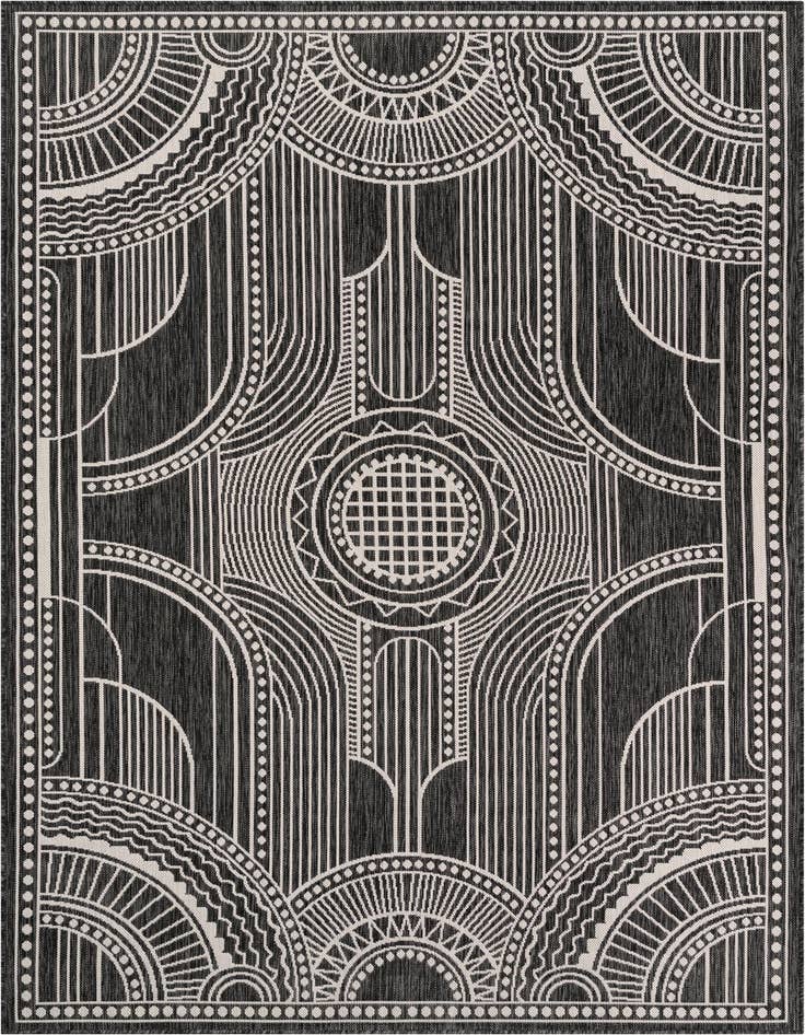Detail image of 6' 1 x 9' Easy-Clean Traditional Indoor / Outdoor Rug