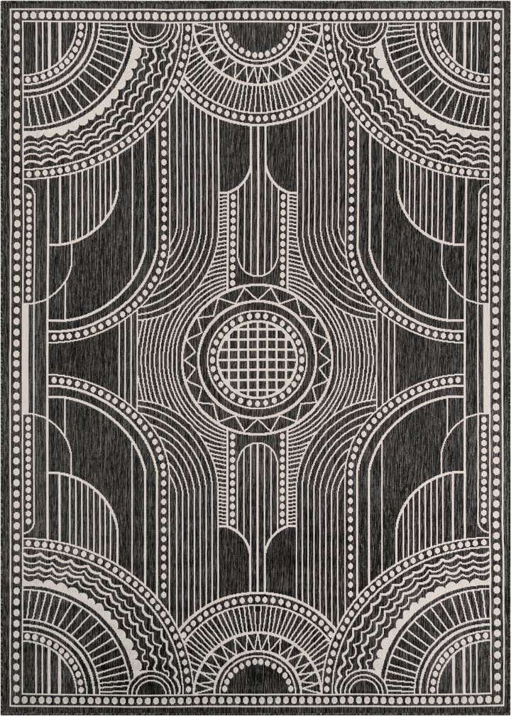 7' 1 x 10' Easy-Clean Traditional Indoor / Outdoor Rug